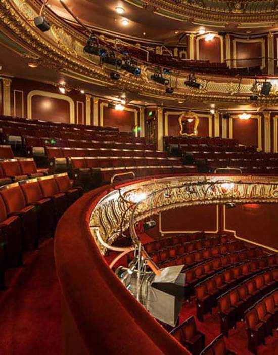 #0010: No Smoking Theatre Lights