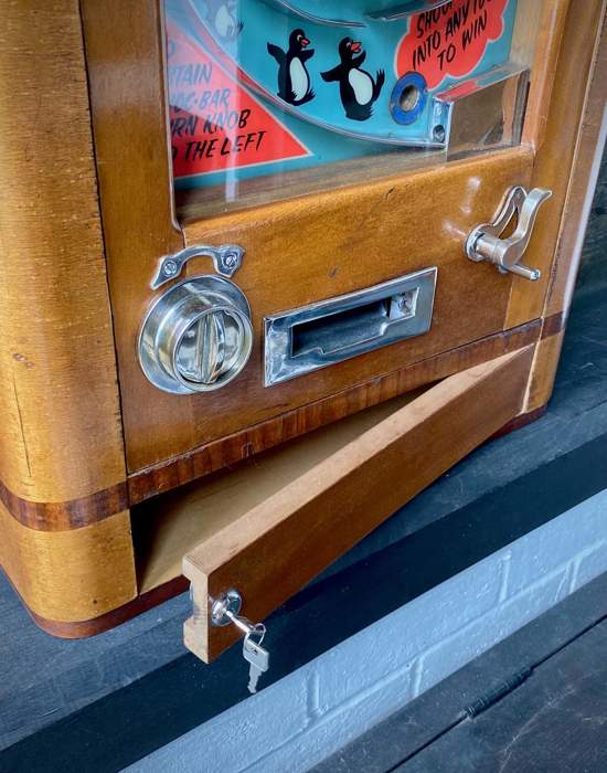 #0013: Allwin “Win A Choc Bar” Penny Slot